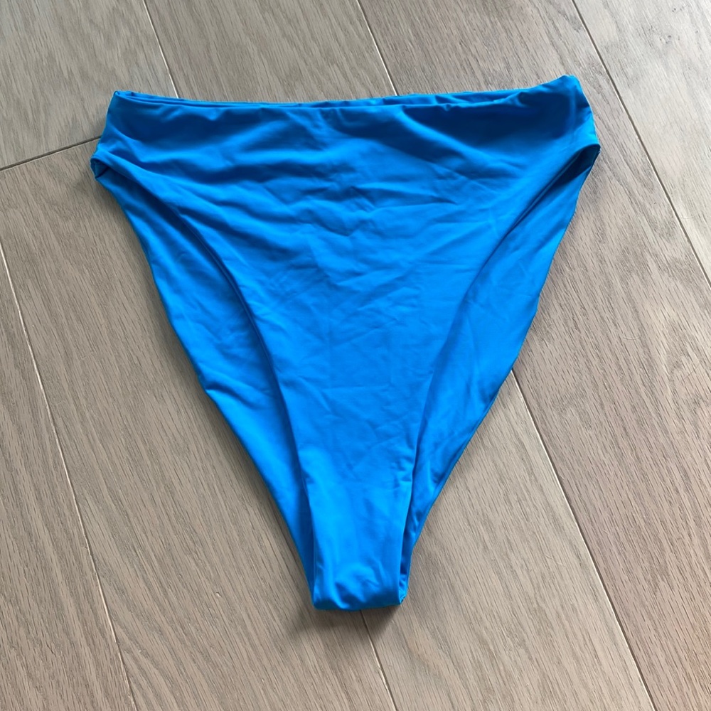 437 Aubrey 11 bottoms